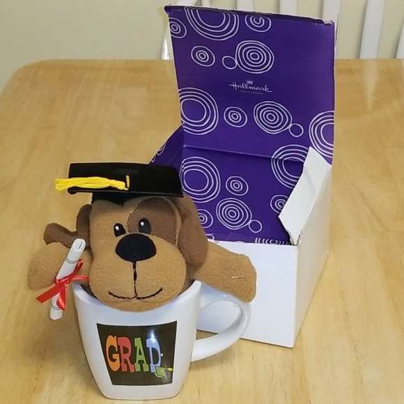 Graduation Mug & Stuffed Dog "Graduate" Gift Set - Picture 2 of 16